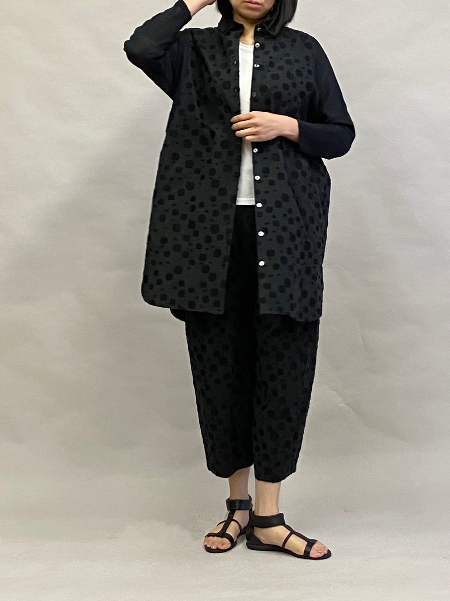 ドット柄 ニットドッキング ロングシャツ【ブラック】ヨシヨシバイピージェイ
