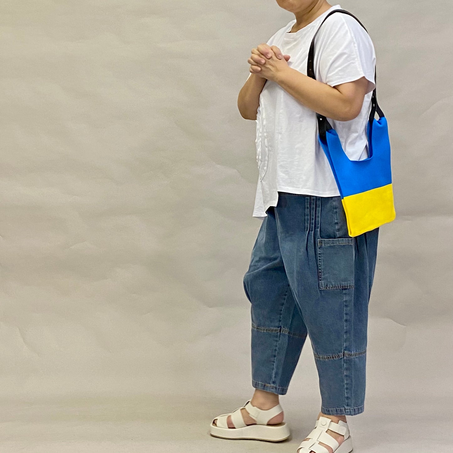 【チャリティー】ウクライナカラーBAG 送料無料 Yoshi Yoshi by pj(ヨシヨシバイピージェイ)