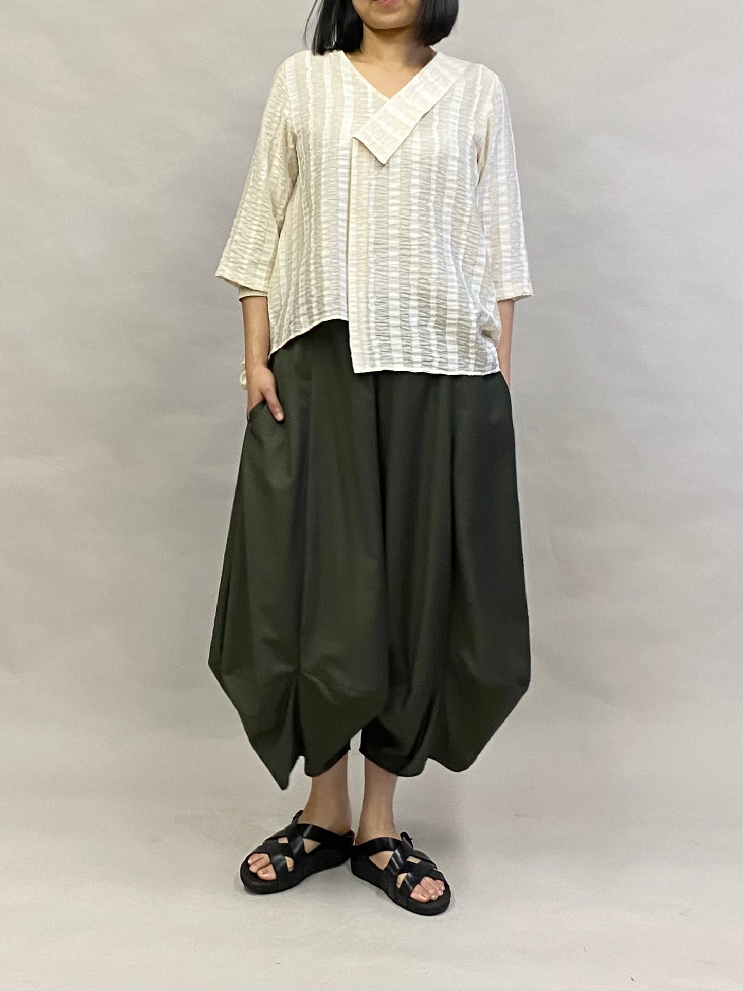 バルーン ワイドパンツ【カーキ】ヨシヨシバイピージェイ