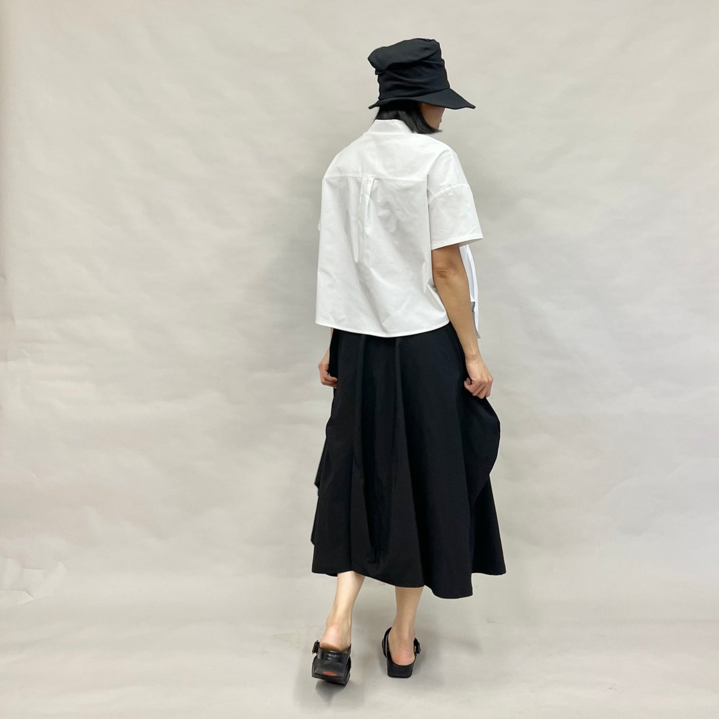 アシンメトリー キリカエ フレアスカート【ブラック】ヨシヨシバイピージェイ