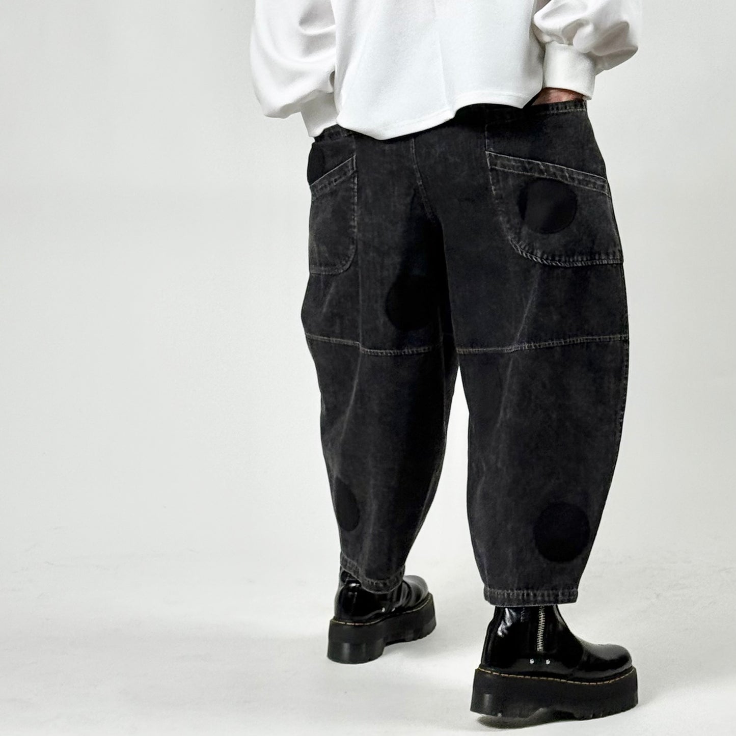 ドット柄 アップリケ デザイン ブラックデニム コクーンパンツ BPS-26060 [Bell Pony]