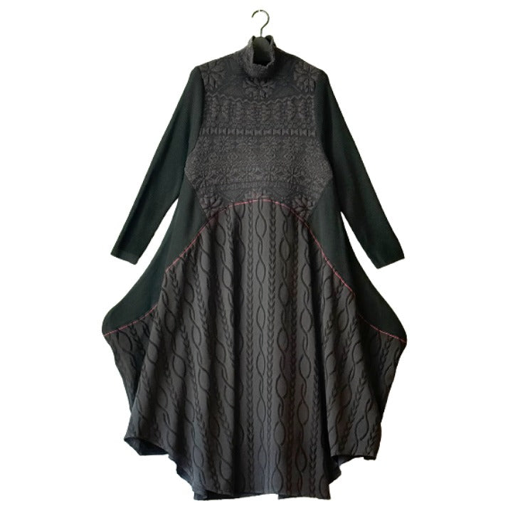 異素材切替え ドレープシルエット デザインロングワンピース RYC-241201SC [Yoshi Yoshi by pj]