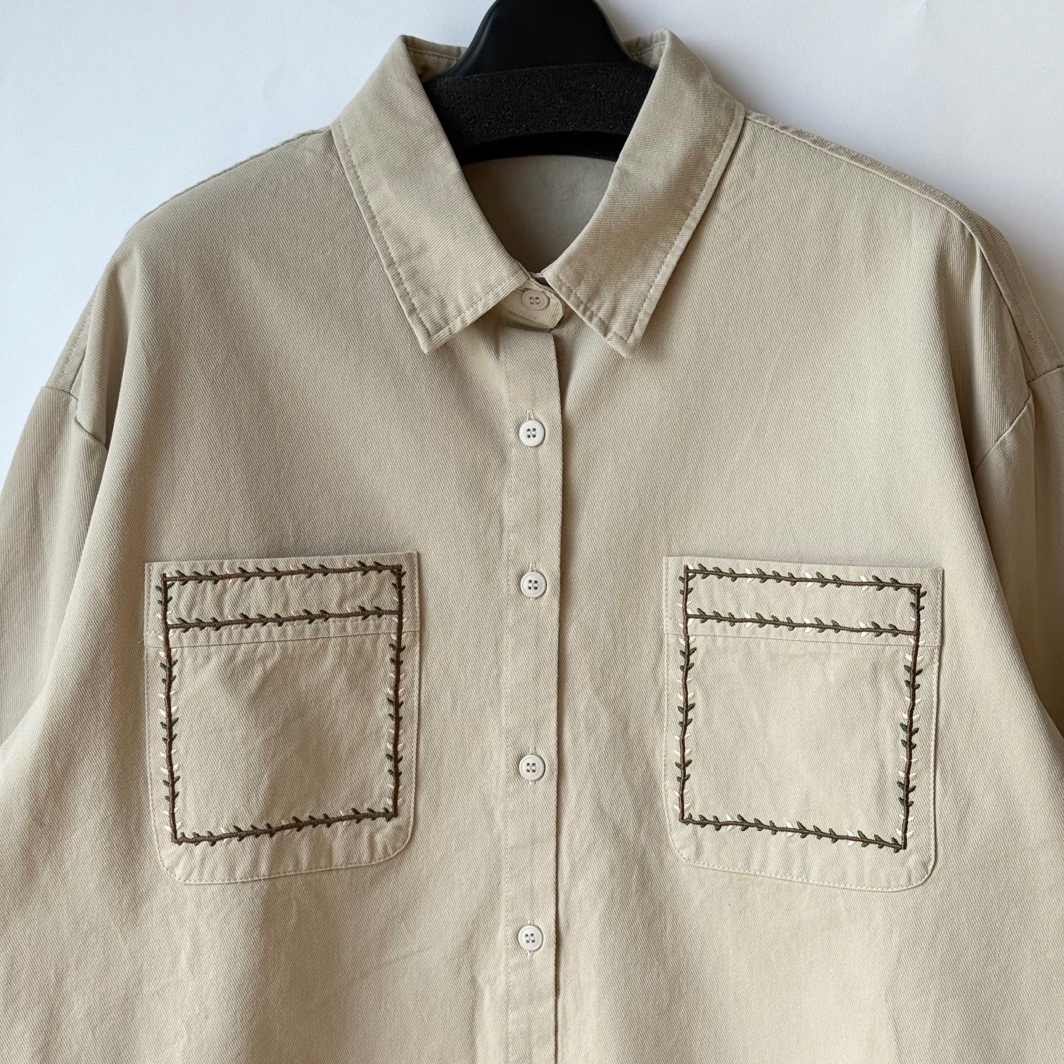apolina 5-7y 24AW マスタードカラー 刺繍入り キッズ長袖シャツ apolina 5-7y 24AW マスタードカラー 刺繍入り キッズ長袖シャツ