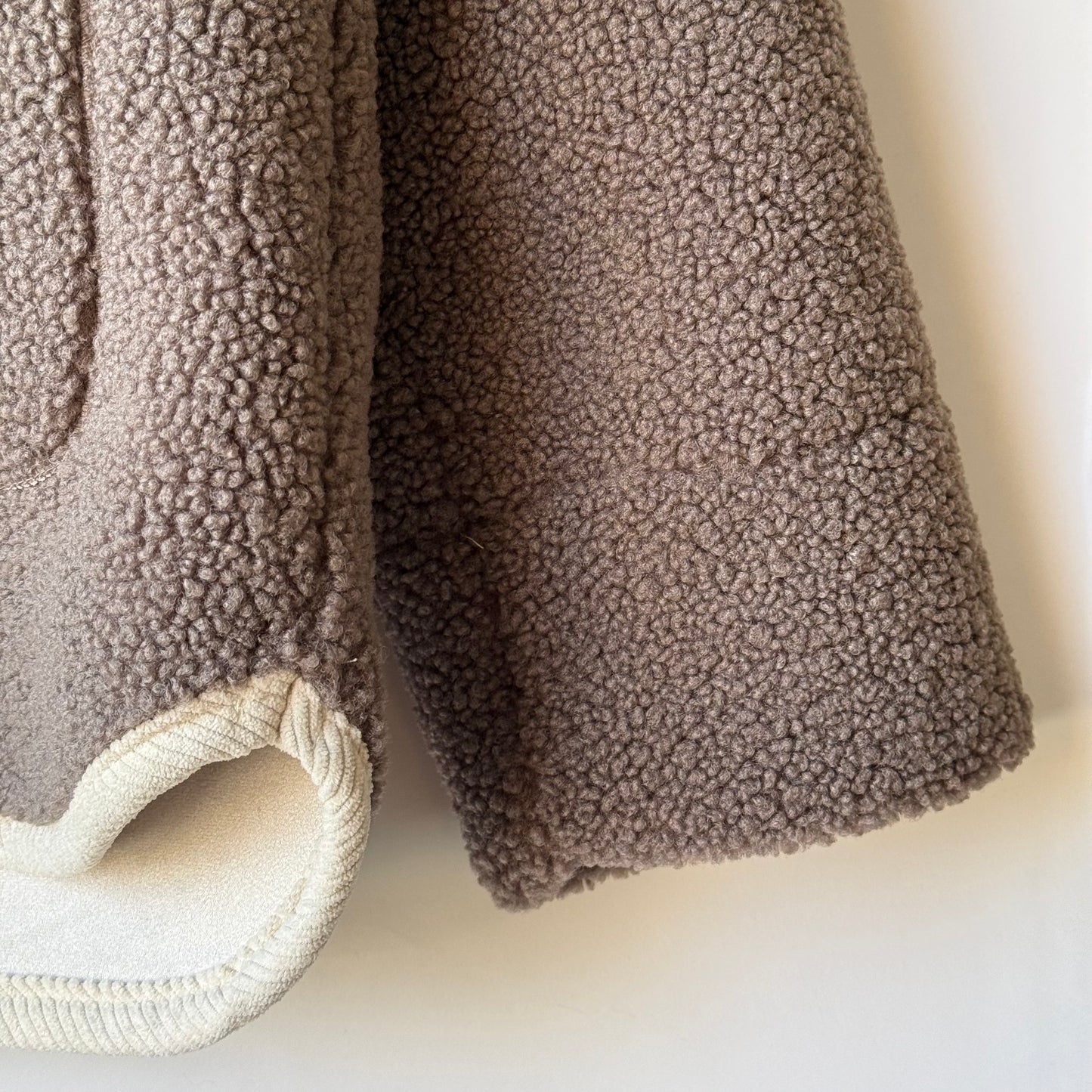 フード付き 異素材切替 ボアジャケット BPW-25587 [Bell Pony]