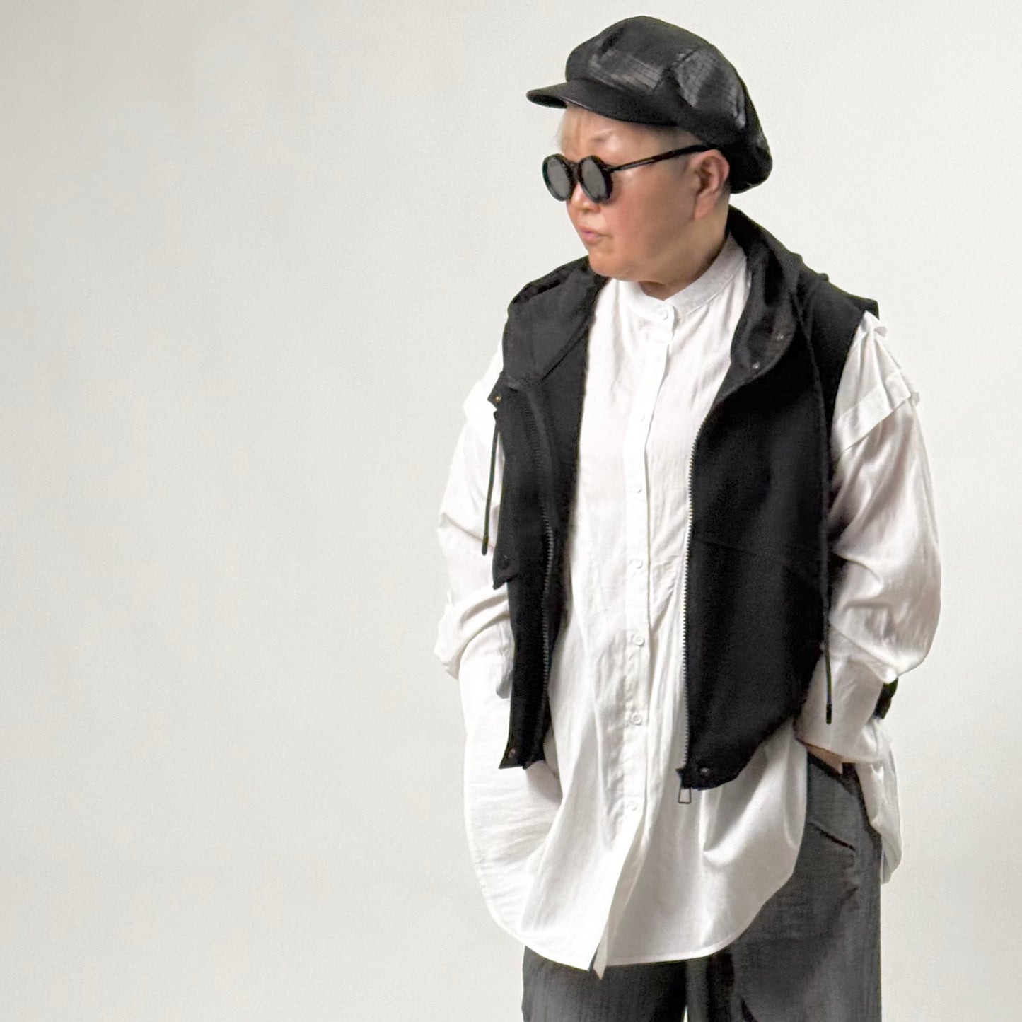 ジップデザイン フード付き ベスト BPS-26145 [Bell Pony]