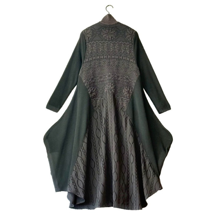 異素材切替え ドレープシルエット デザインロングワンピース RYC-241201SC [Yoshi Yoshi by pj]