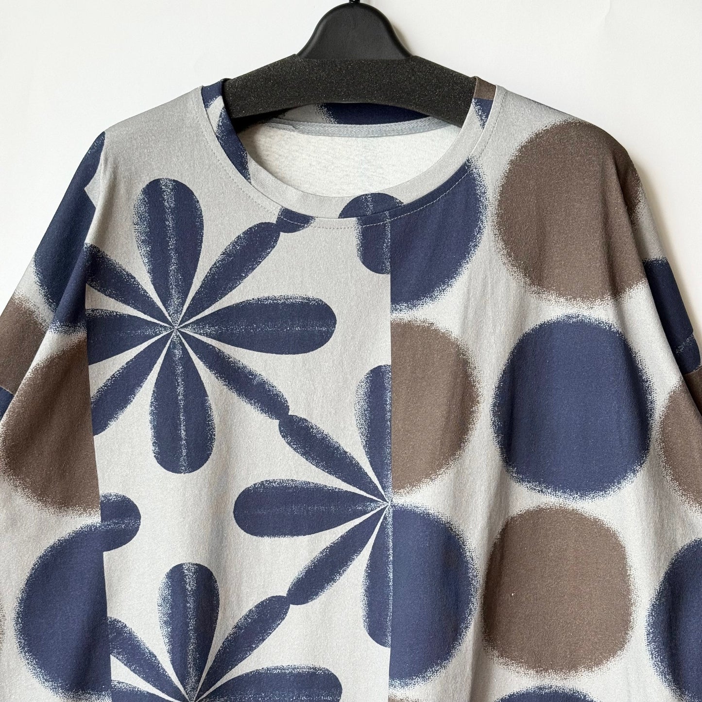 ドット×フラワープリント ロングTシャツ BPA-25268 [Bell Pony]