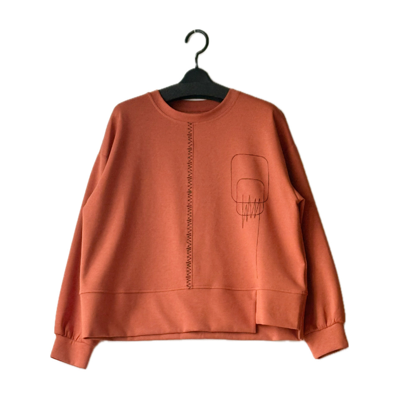 アシンメトリー切替 ジグザグ刺繍 プルオーバー 長袖 BPA-25118 [Bell Pony]