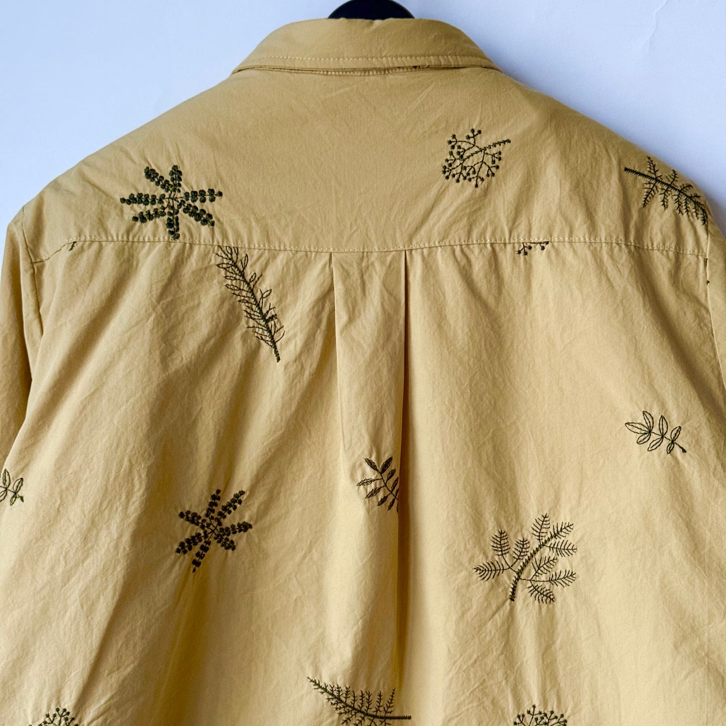 刺繍ボタニカルキルティングジャケット BPW-25648 [Bell Pony]