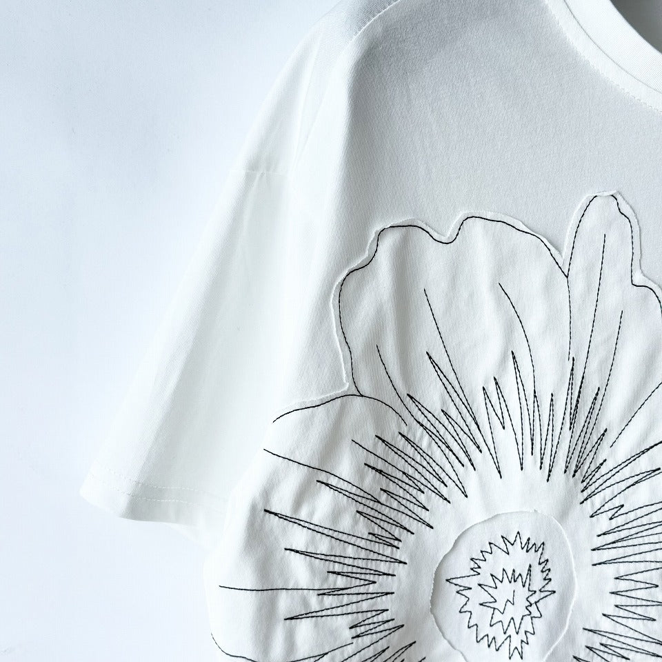 フラワーステッチ アシンメトリー Tシャツ BPS-26676 [Bell Pony]